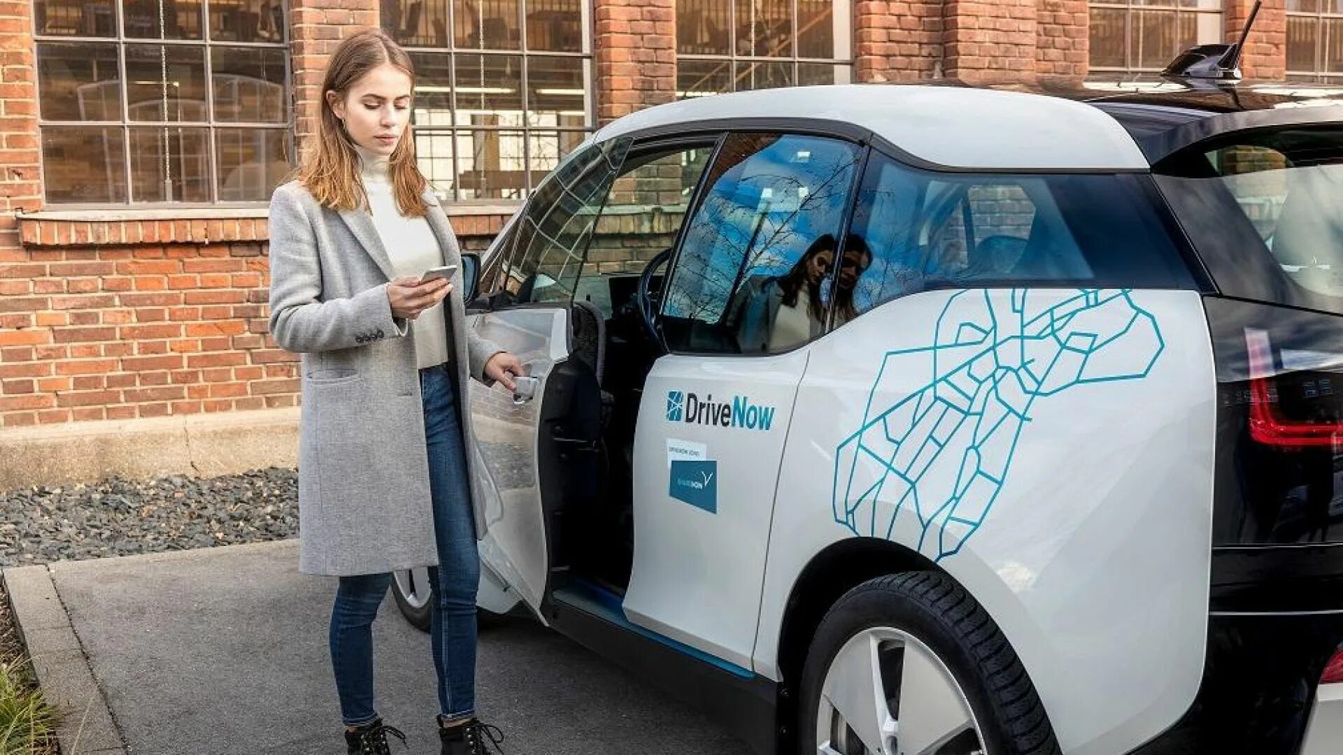 DRIVENOW каршеринг. Share Now каршеринг. Каршеринг Франция. Каршеринг в Австрии. He drive now