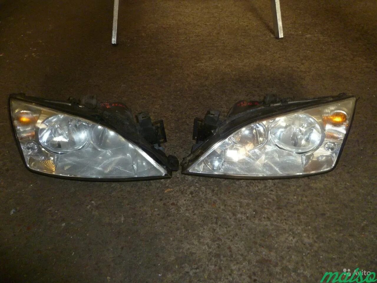 Оптика форд мондео 3. Фара ford mondeo 3. Mondeo 3 фара. Форд мондео фары. Фары форд мондео 3.