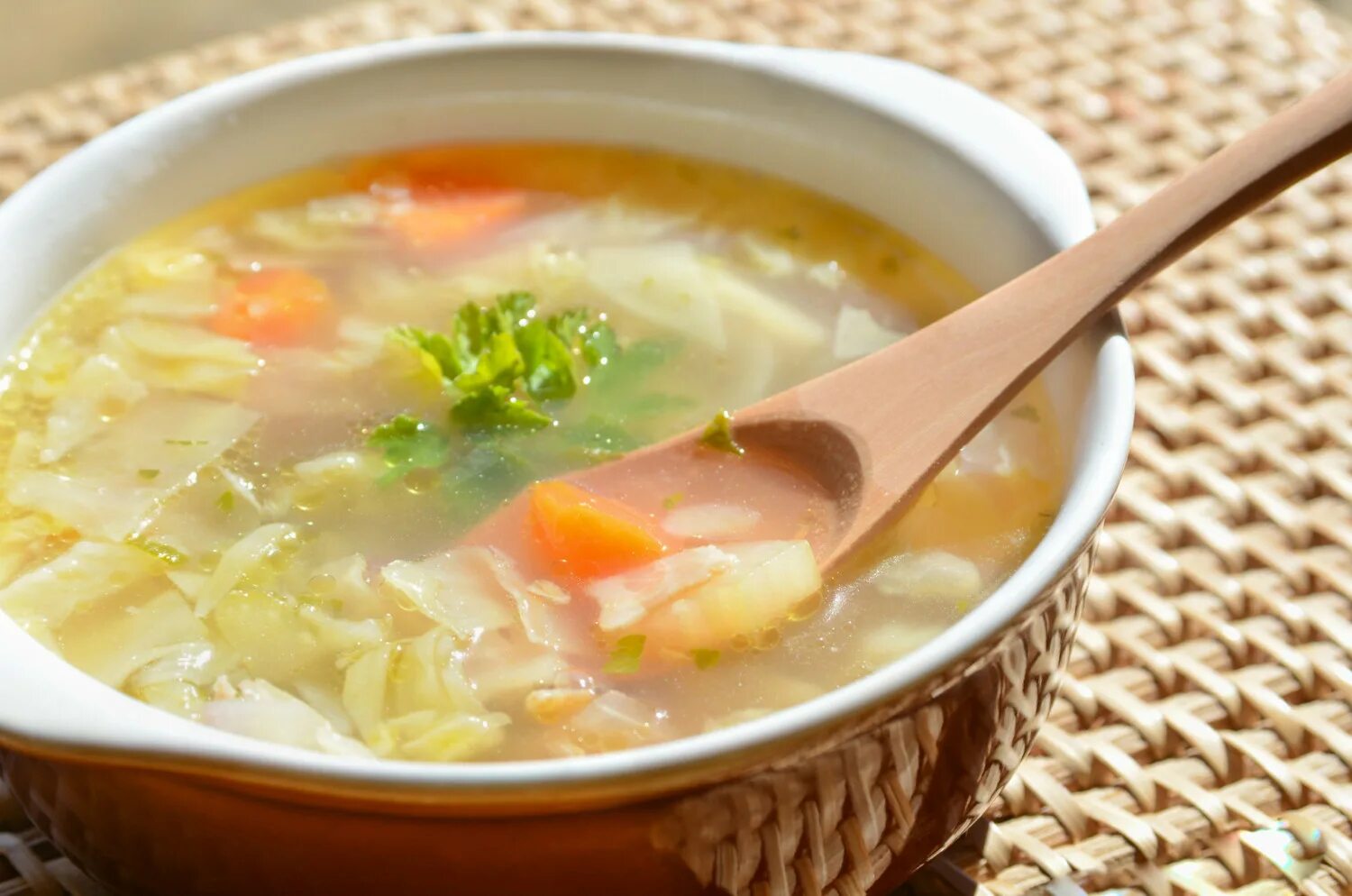 Супы в кружках. Чашка супа. Заварной суп. Сухой суп.