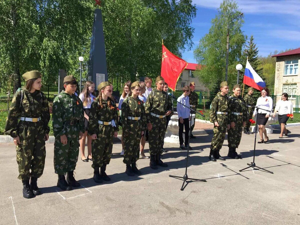 Погода алакаевка самарской области кинельского. Алакаевская школа Новоспасского района Ульяновской области. Фото школы в Алакаевке.