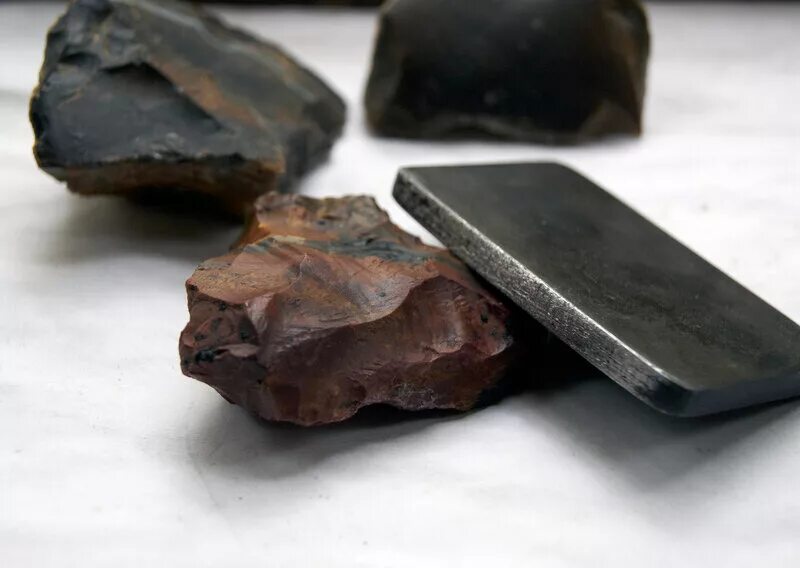 железный колчедан, серный колчедан fes2 – дисульфид железа (ii). камень для высекания огня 7 букв. ооо пирит. огниво 14 века. пиритовый человек.