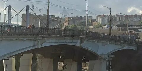 Где снимали вампиры средней