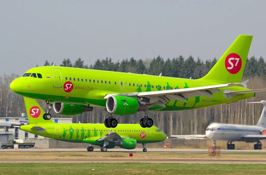 Самолёты авиакомпании s7 Airlines. Boeing 747 авиакомпания s7. Самолет Джей Севен. Самолёты s7 Airlines Авиапарк. Po s 7