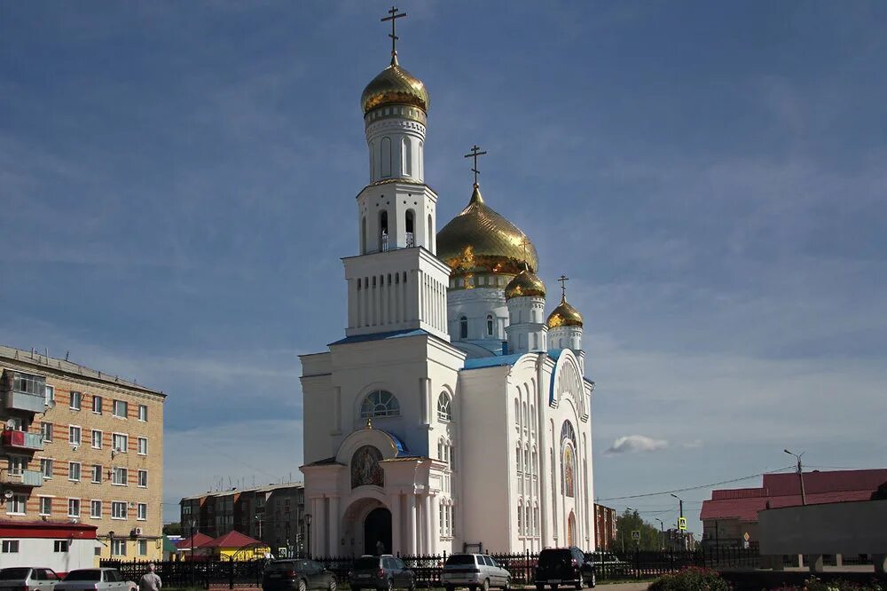 Волгоградская область краснослободский район. Краснослободск Мордовия храм Воскресения Христова.