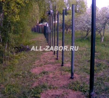 Какие сваи нужны для забора