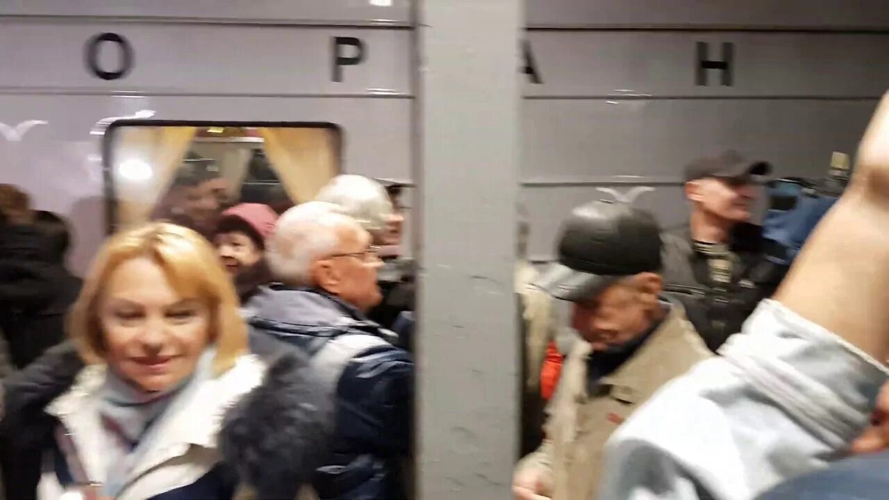 прибыл поезд санкт петербург севастополь. прибыл поезд санкт петербург севастополь. поезд санкт-петербург севастополь расписание 2020 маршрут. прибытие поезда санкт-петербург севастополь. прибыл поезд санкт петербург севастополь.