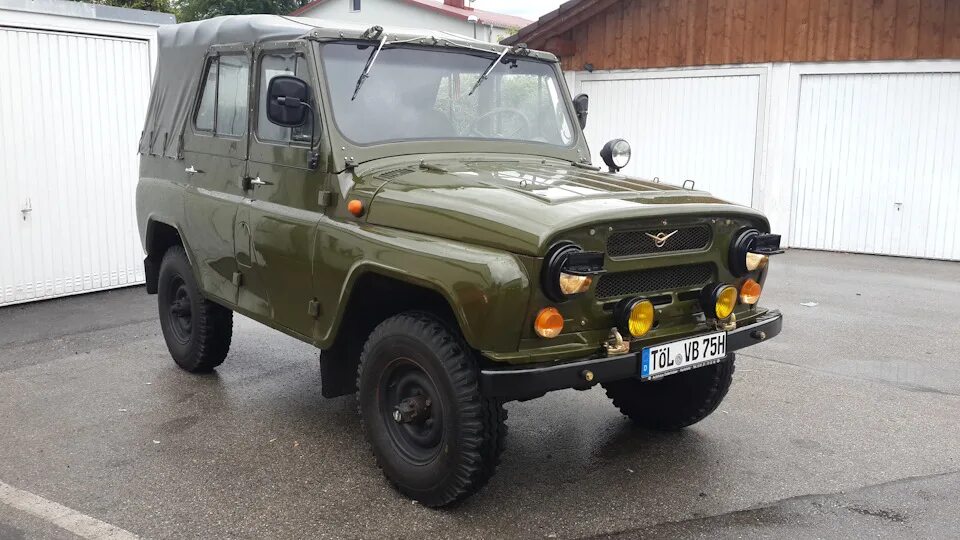 Уаз 469 самара. Уаз 3151 красный. Уаз 469 3151. Уаз 469 самара. Уаз 469 старого образца.