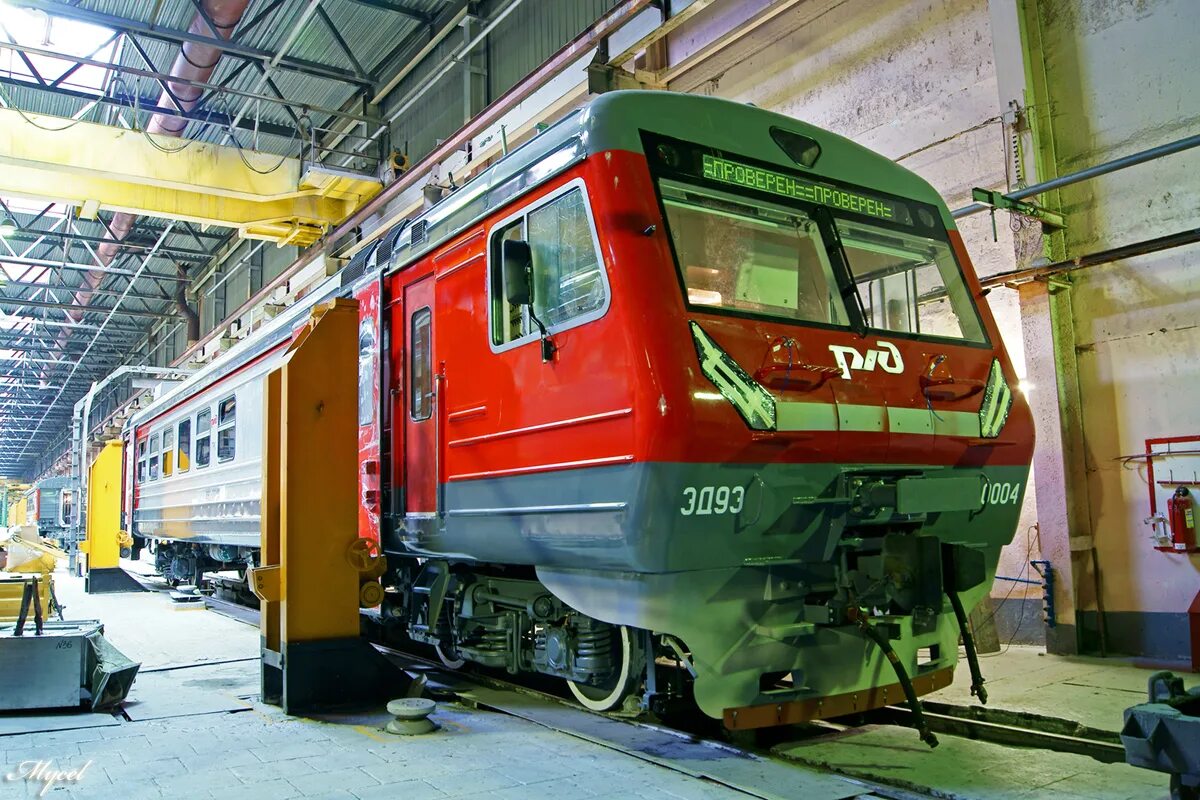 синара уральские локомотивы. электропоезд торжокский. дмз демиховский машиностроительный. дмз демиховский машиностроительный завод. демиховский машиностроительный завод электропоезда.