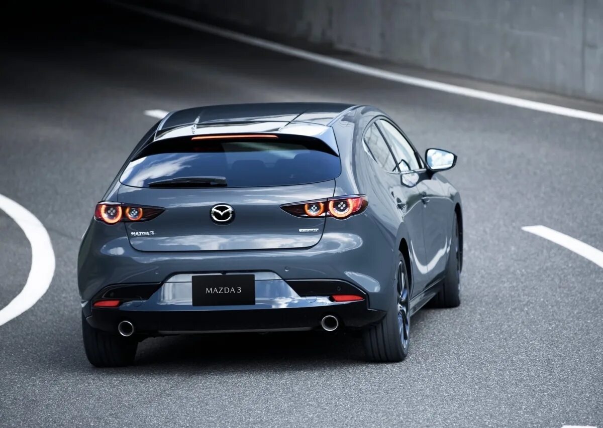 Mazda 3 Hatchback 2020. Mazda 3 Hatchback 2019. Mazda 3 2020 хэтчбек. Mazda 3 хэтчбек 2021. Mazda axela 2019