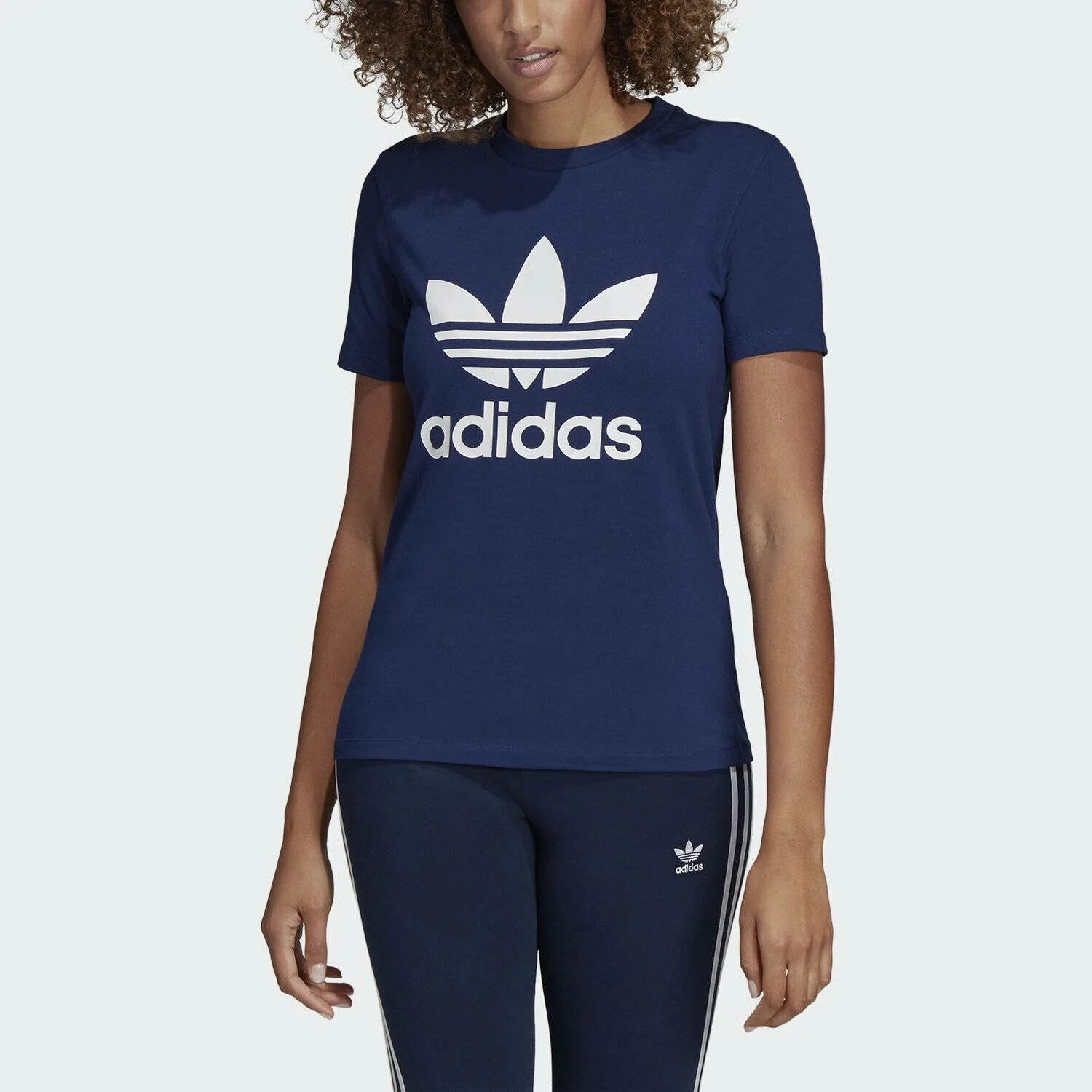 Trefoil adidas женский. Adidas Originals футболка голубая женская. Adidas Originals Farrell футболка женская синяя. Футболки женские адидас оригинал. Adidas woman