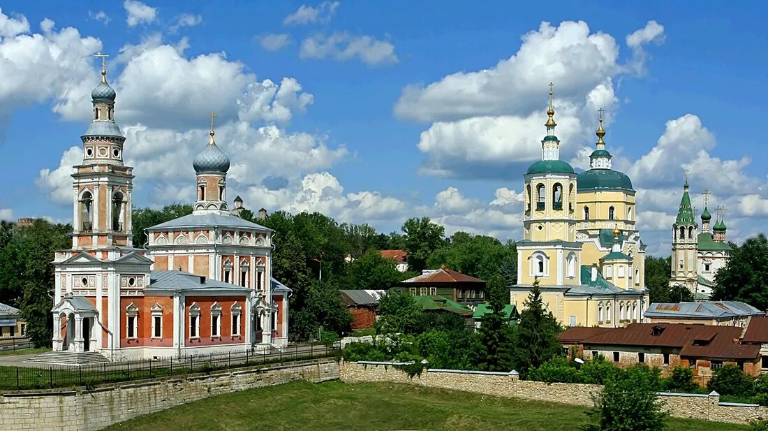 Серпухов соборная гора смотровая площадка. Где в серпухове делают. Красная горка серпухов. Серпухов примечательности. Где в серпухове делают.