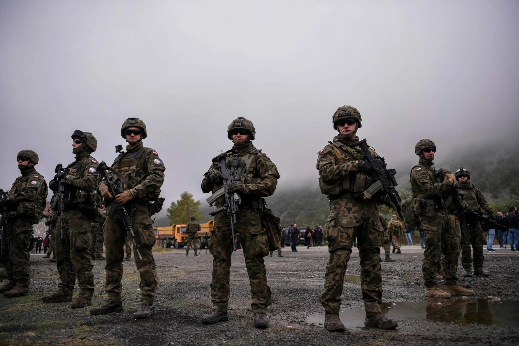 Сербия состоит в нато. Армия Косово 2022. Албанцы солдаты Косово. Бойцы НАТО.