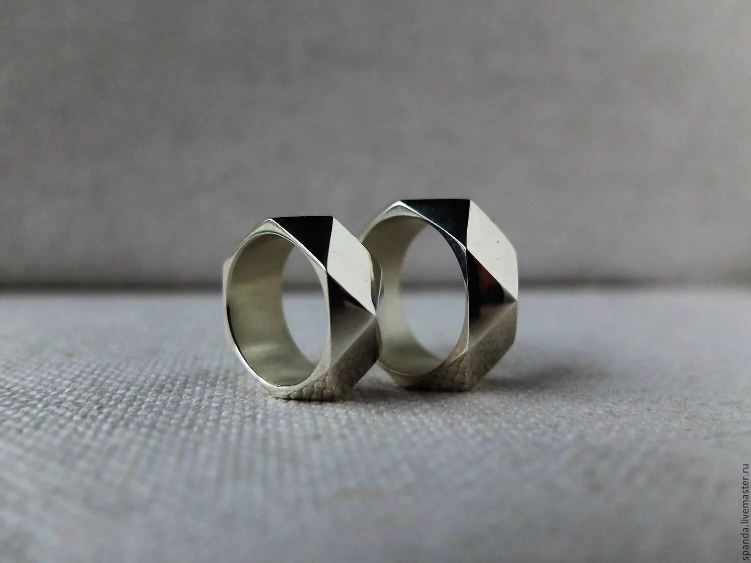 S грани. Многогранники вершины ребра грани многогранника. S грани. Многограники рёбра вершины грани. Кольцо с гранями.