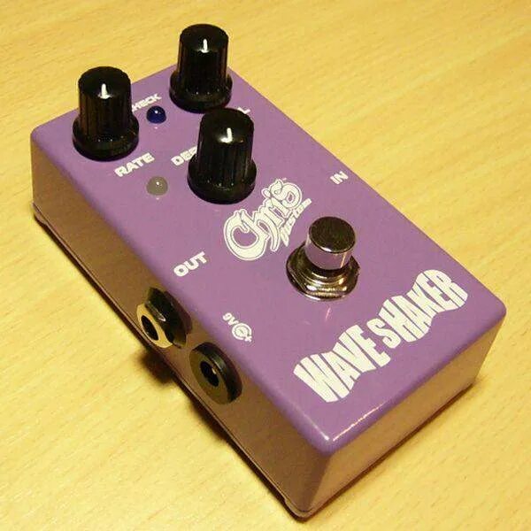 Chris custom. Chris custom shaker. mxr tremolo. mxr micro amp. chris custom csd.