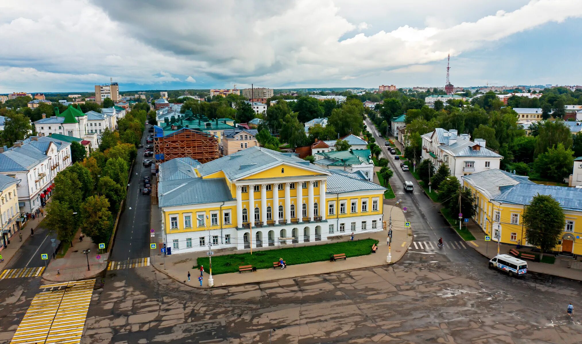 Кострома дом Борщова на Сусанинской площади. Дом Борщова Кострома. Усадьба Борщова в Костроме. Я люблю Кострому где находится. Где в костроме продают