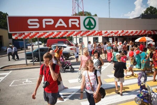 Спар зеленоградск. Егорова 10 Спар Балтийск. Spar Калуга. Магазин Спар Балтийск. Спар Калининград.