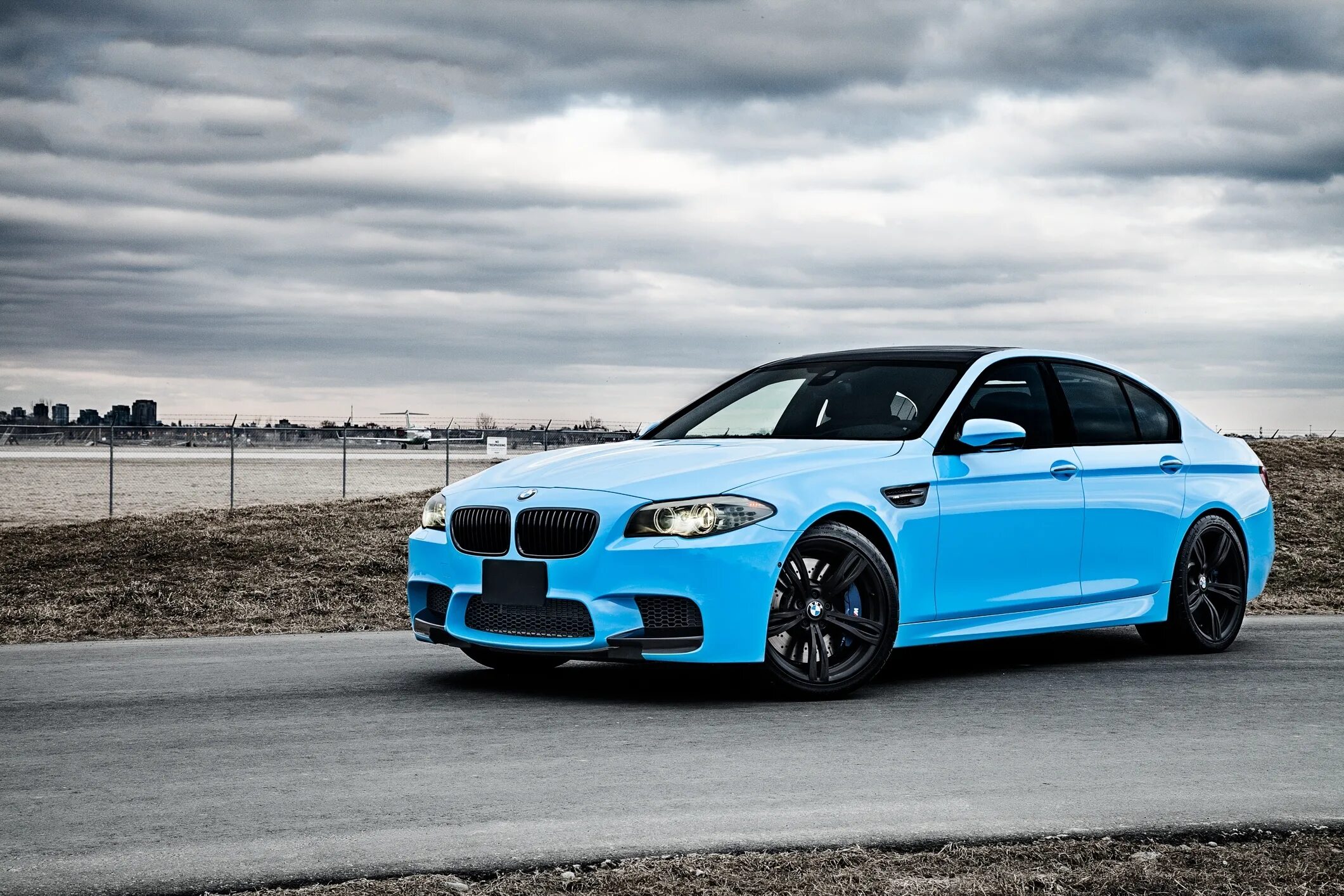 М5 в 10. БМВ m5 f10. BMW m5 f30. BMW m5 f10 m5. BMW m5 Blue.