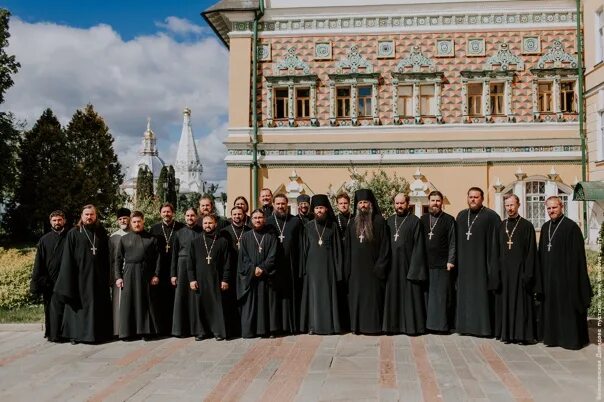 Московская духовная академия семинаристы. Московская духовная академия и семинария. Московская духовная академия сергиев посад. Троице сергиева лавра духовная семинария ведерников алексей. Выпуск 1899 - 1905.