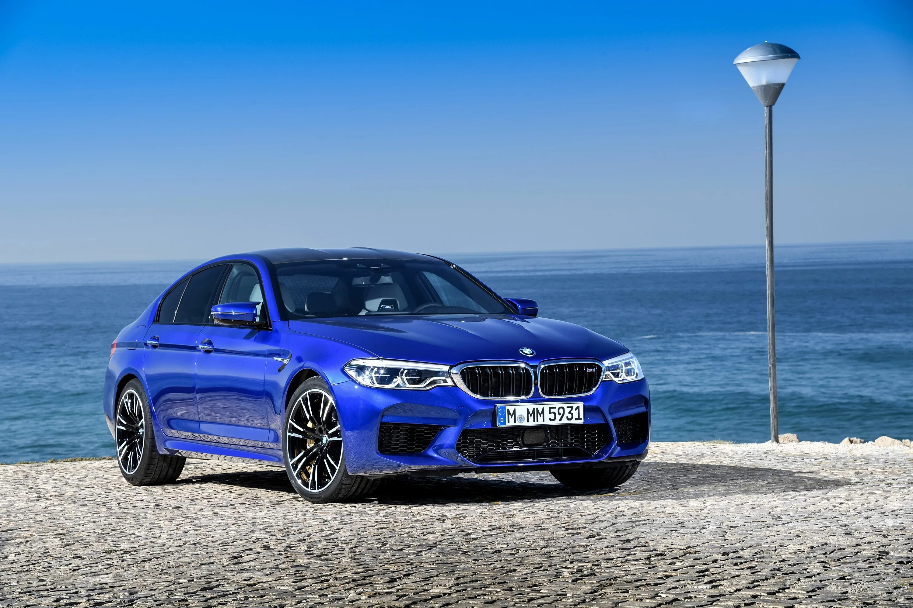 BMW m5 f90. БМВ 5 ф90. BMW m5 2018. BMW m5 f90 Touring. М5 ф90 бемиджи драйв