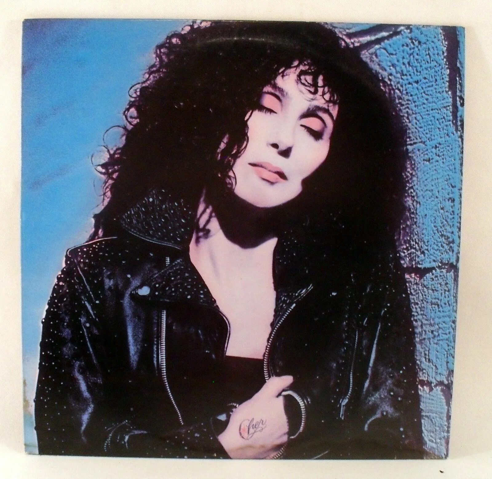 Cher l amore. Cher 1987. Шер бенг бенг. Cher we all Sleep Alone. Cher винил.