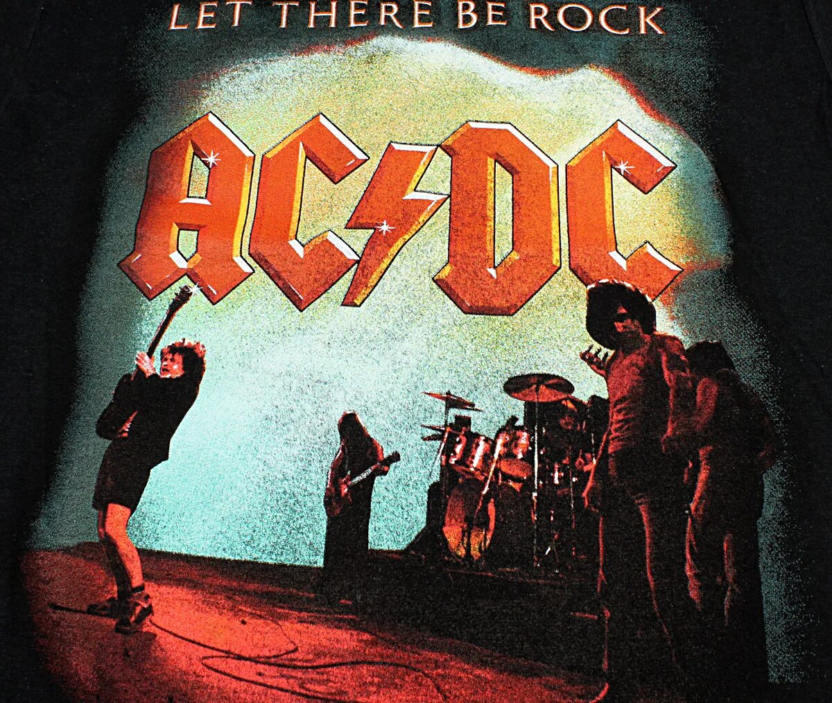 Ac dc let there be. Acdc &quot;let there be rock&quot;. let there be rock acdc обложка. ac dc let there be rock футболка. acdc - let there be rock 1980.