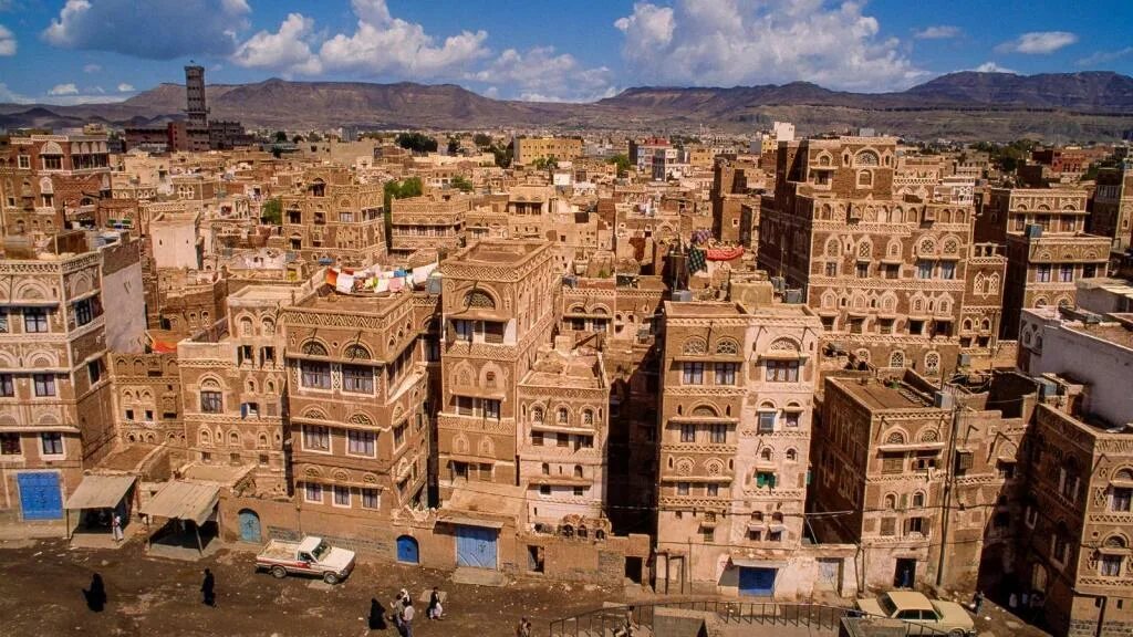 Sanaa Йемен. Йемен Шибам небоскребы. Сана столица Йемена. Сана архитектура Йемен.