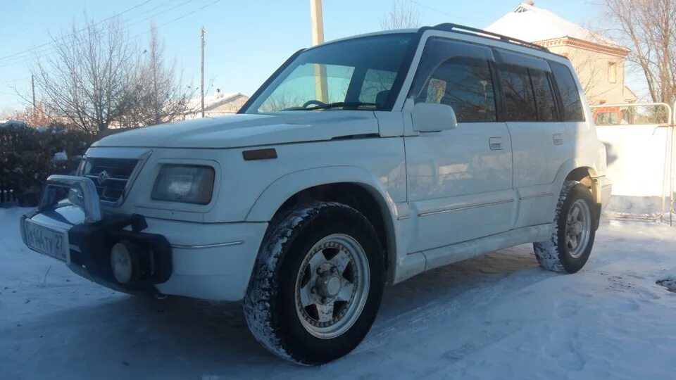 Сузуки эскудо 1997. Сузуки эскудо 1997 года. Suzuki Escudo 2000 год фото. Эскудо Сузуки купить бу в Новосибирске.