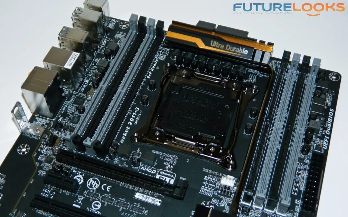 X99 какой блок питания. Gigabyte ga-x99-ud4. gigabyte x99 ud4. материнская плата gigabyte ga-x99-ud4p. gigabyte x99 ud4 dual ddr.
