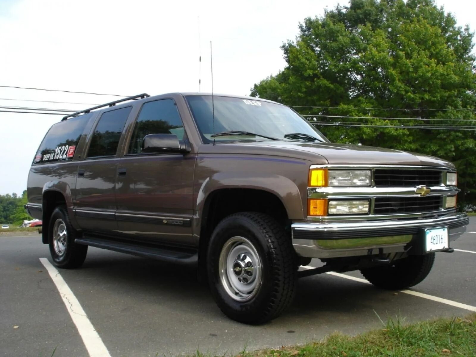Chevrolet suburban 1994. Chevrolet suburban 10 поколение. Chevrolet suburban 2003. Gmc субурбан 1997. Субурбан 2500.