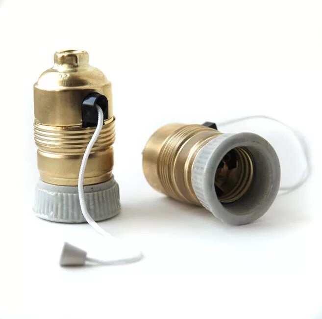 Патрон для лампы с выключателем. Патрон подвесной е27 с выключателем. Патрон е27 керамический с выключателем. Патрон е27 ретро бронза эра. Патрон е27 накручивающийся.