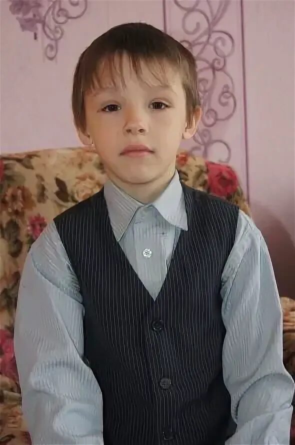 Девочка зоя сирота. Сироты забайкальский край. Дети сироты забайкальский край база данных. Украинские сироты усыновить. База детей для усыновления забайкальский край.