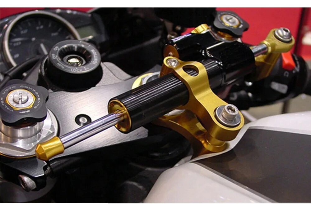 Демпфер yamaha r1. Демпфер рулевой yamaha r6. Демпфера мопед. Демпфер ямаха р6. Демпфер на мотоцикл ямаха р6 2002.