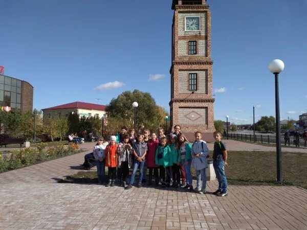 Город татарск какая. Город Татарск Новосибирская область. Население Татарска Новосибирской области. Часовая башня Татарск. Город Татарск Новосибирская область достопримечательности.