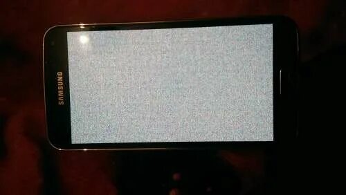 Почему экран самсунга становится черно белым. Самсунг а52 экран. samsung a52 экран. помехи на экране телефона. рябь на экране телефона.