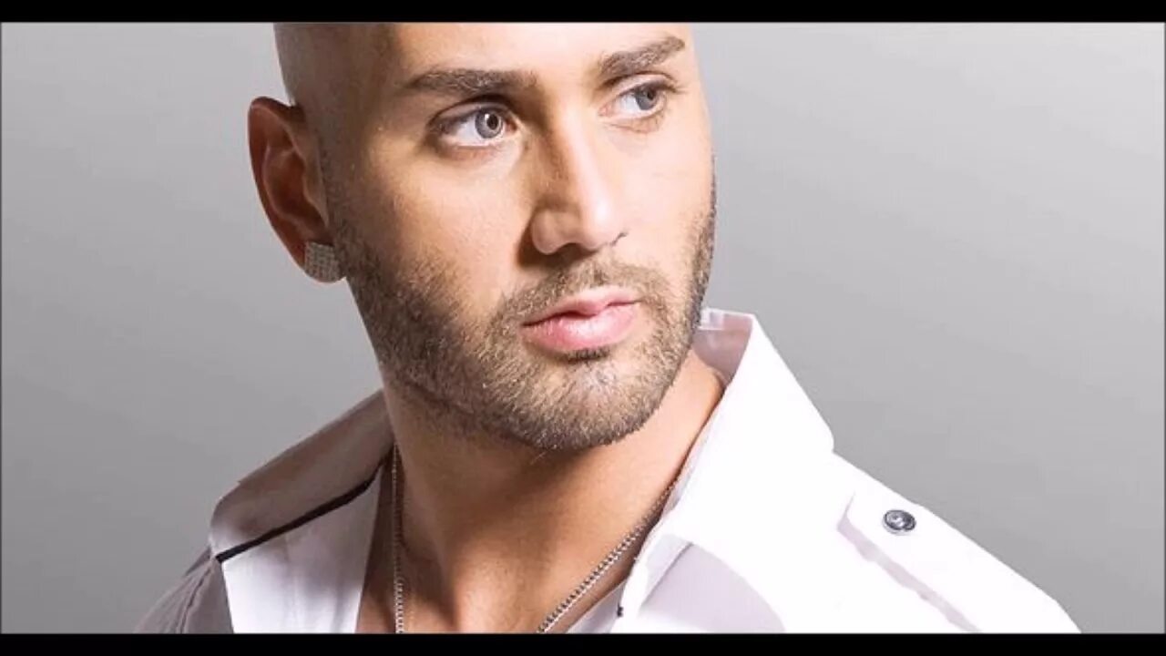 Adam calling you real love. Массори. massari сейчас. massari блоггер. массари real love.