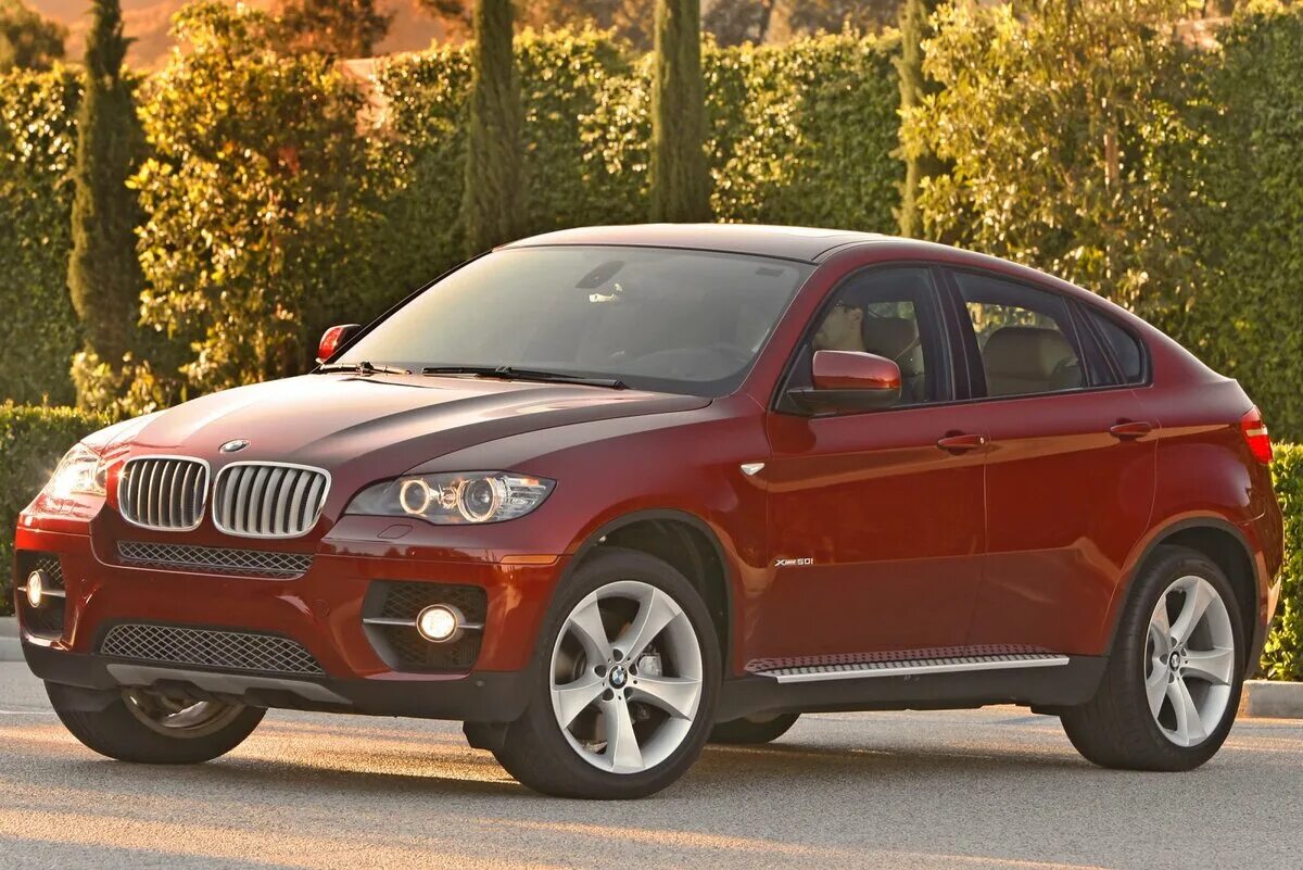 Продажа x6. БМВ Икс 6. BMW x6 xdrive50i. Джип BMW x6. БМВ х6 2011.