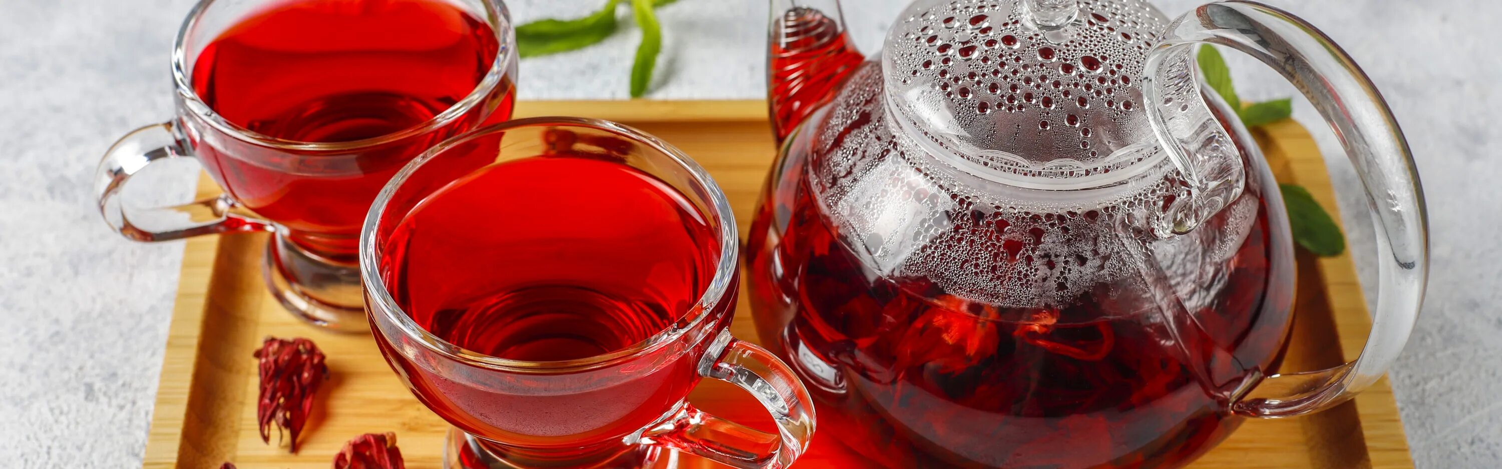 Красный чай каркаде. Чашка чая каркаде. Чай "каркаде". Кружка каркаде.