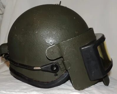 Шлем б