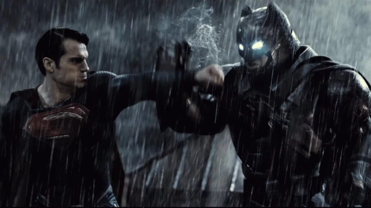 Кал эл бэтмен. Batman v superman: dawn of justice poster. Бэтмен против супермена. Бэтмен против супермена расширенная. Бэтмен против супермена расширенная.