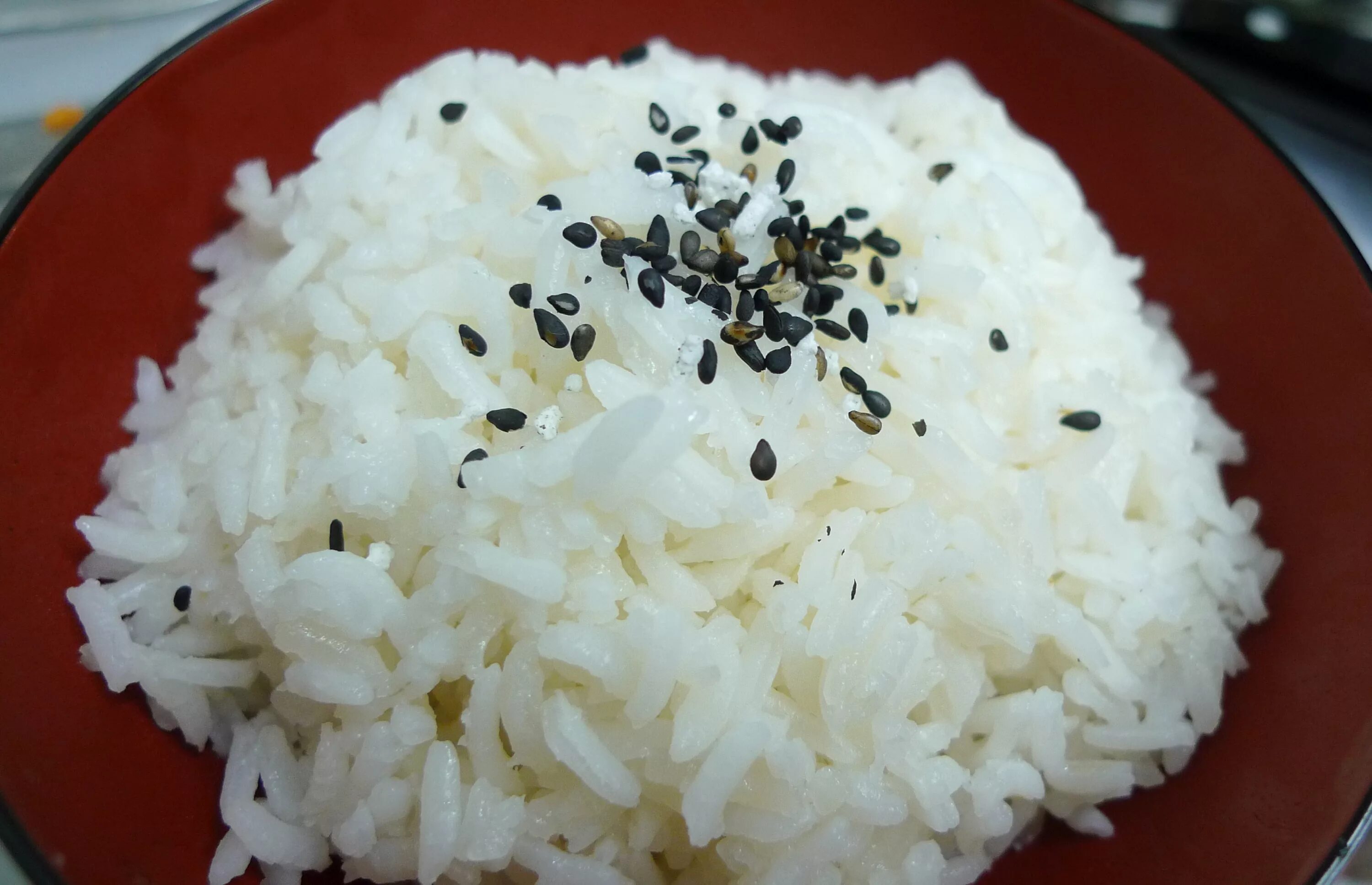 Какой рис в китае. Японский рис. Рис в Японии. Рис с черным кунжутом. Рис японка.