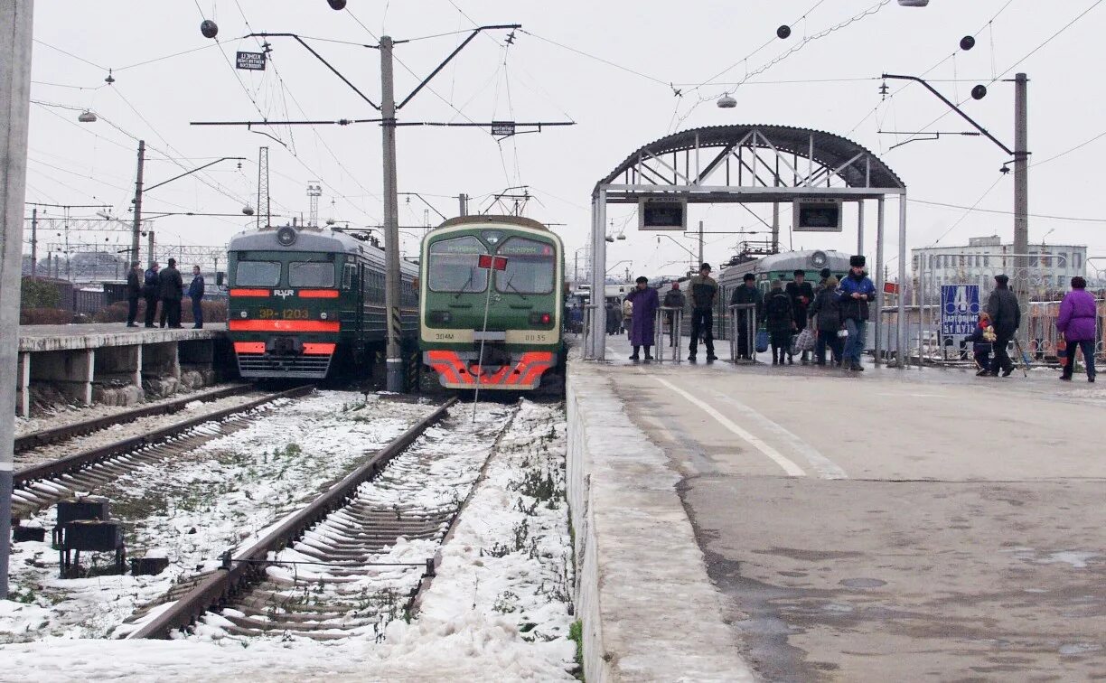 Расписание электричек ясногорск тула сегодня с изменениями. Тульские электрички. Электричка Тула. Электричка Тула Ясногорск. Станция Тульская электричка.