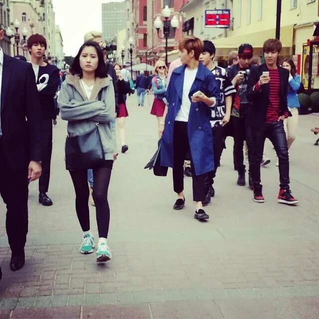 Bts приедут. BTS В Москве 2014. БТС В Москве 2014 фото. БТС В 2014 году в Москве. БТС В России 2014.