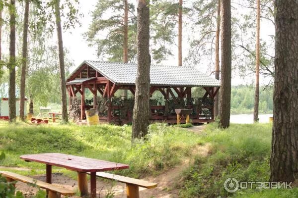 Луковое озеро беседки. Крылатых база отдыха барнаул беседки. Луковое озеро беседки. Яхонты беседки. Беседки на луковом озере ногинск.