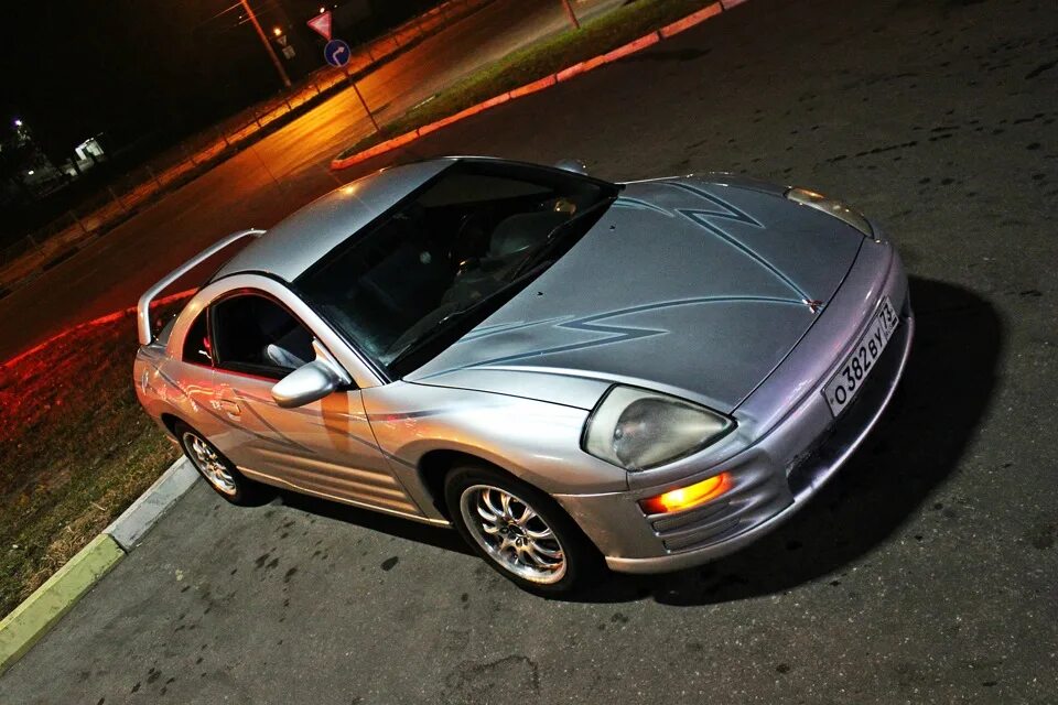 Ли 200 автомобиль. Стайлинг Eclipse 3. Mitsubishi Eclipse 1980. Митсубиси Эклипс хамелеон. Mitsubishi Eclipse 2g Tuning.