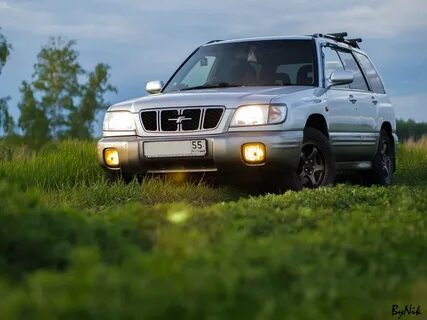 Субару форестер 2001