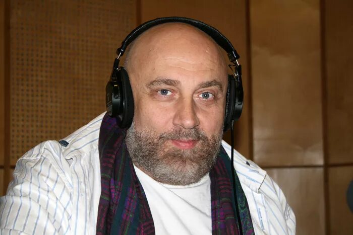 Продюсер художников. Продюсер художников. Продюсер художников. Шевчук ддт. Алдашин аниматор.