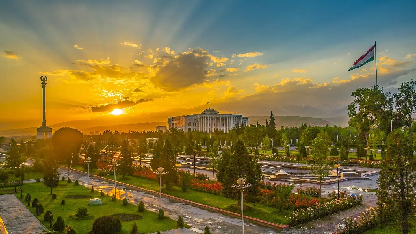 Душанбе столица Таджикистана. Столица Душанбе 2023. Таджикистан Душанбе 2023. Душанбе монумент 2022.