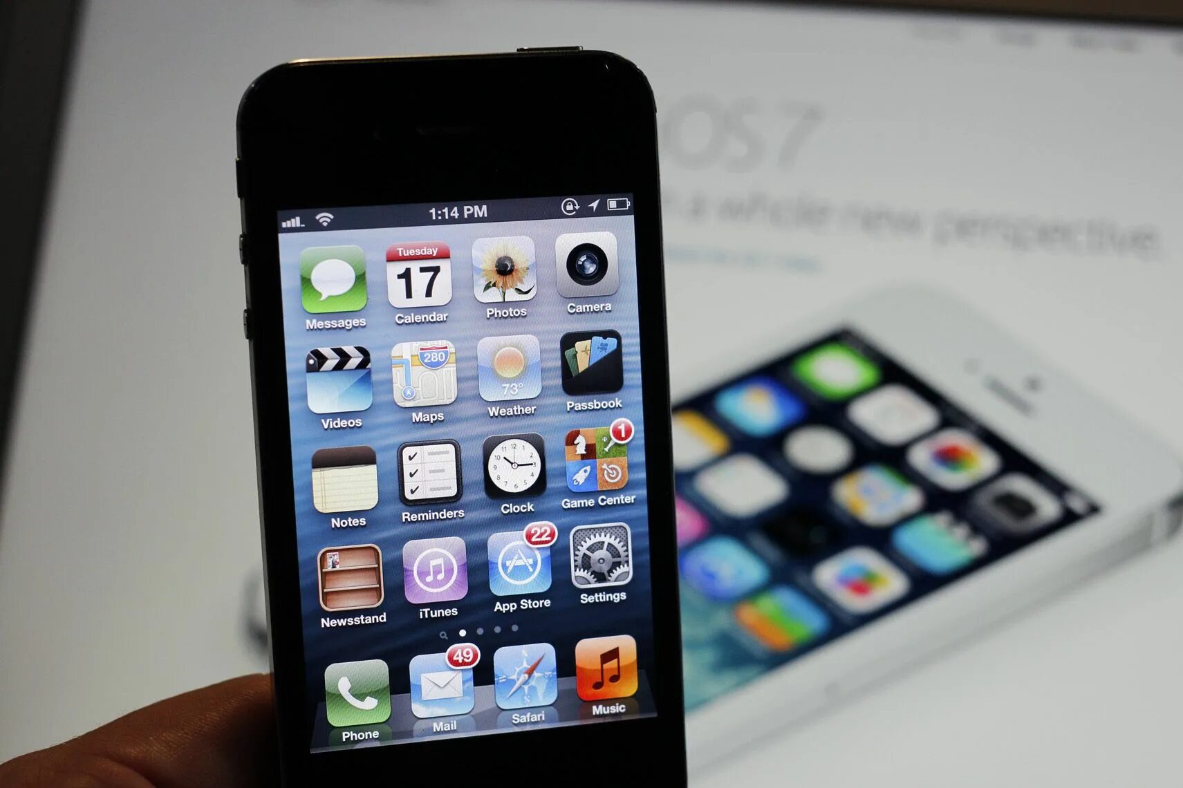 Прошивка айфон 6. Айфон 4 s на старой айос. iphone 4s ios 6. прошивка айфон. iphone 5 ios 6.