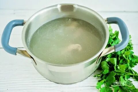 Вкусный бульон из свинины