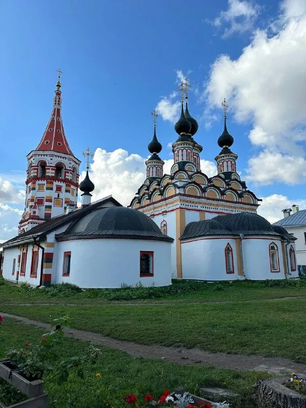 Любимый суздаль. Суздаль весна. Суздаль кремль храм золотое кольцо река. Любимый суздаль. Любимый суздаль.